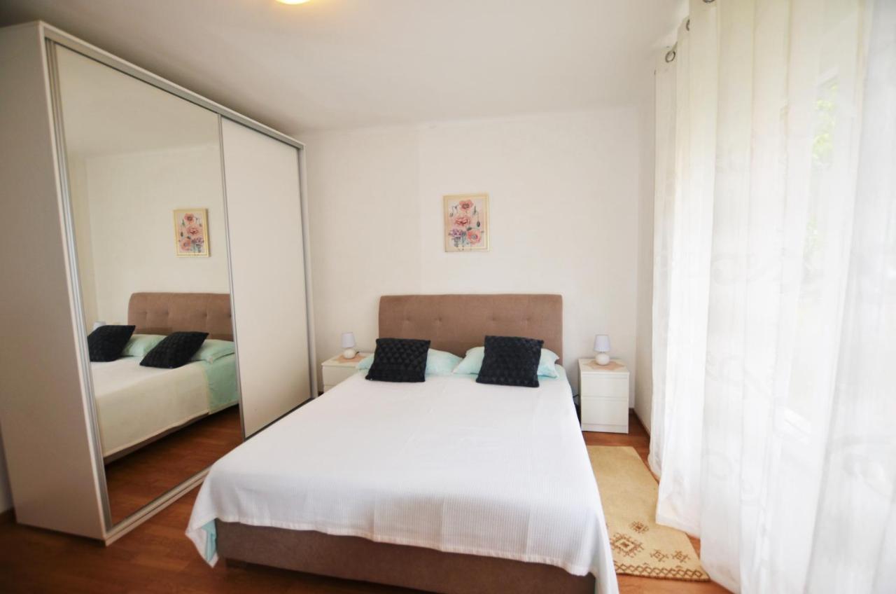Apartment Leo Умаг Экстерьер фото