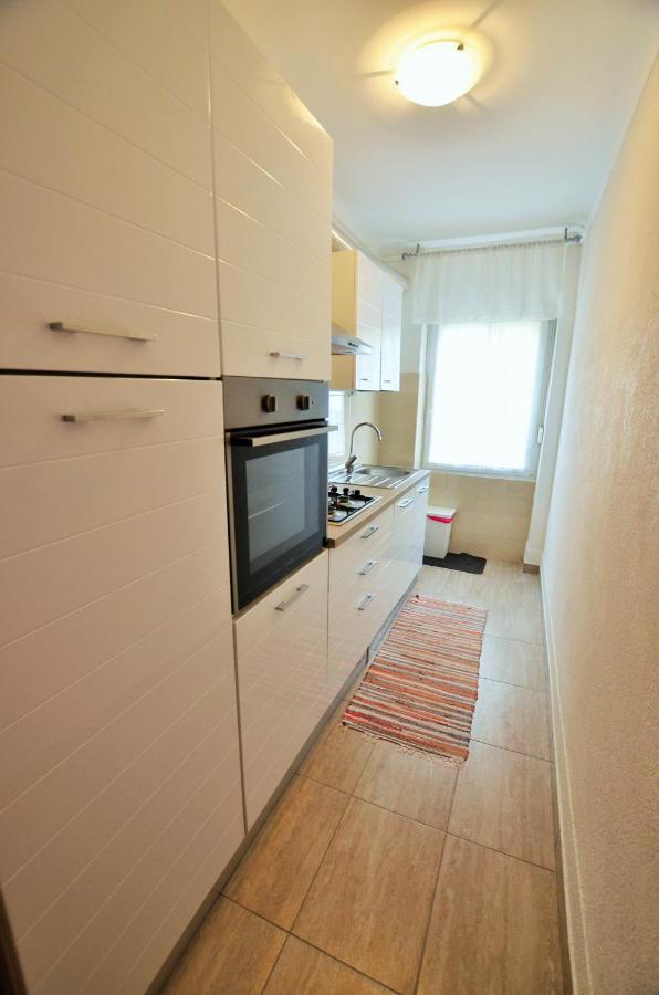 Apartment Leo Умаг Экстерьер фото